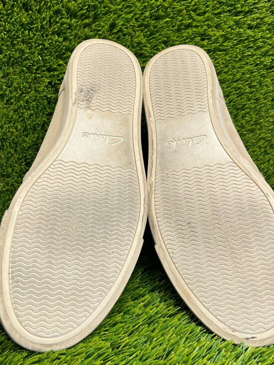 Clarks Torbay Mens Size 11 Beige Casual Classic Suede Slip On Loafers Shoes main image 6
